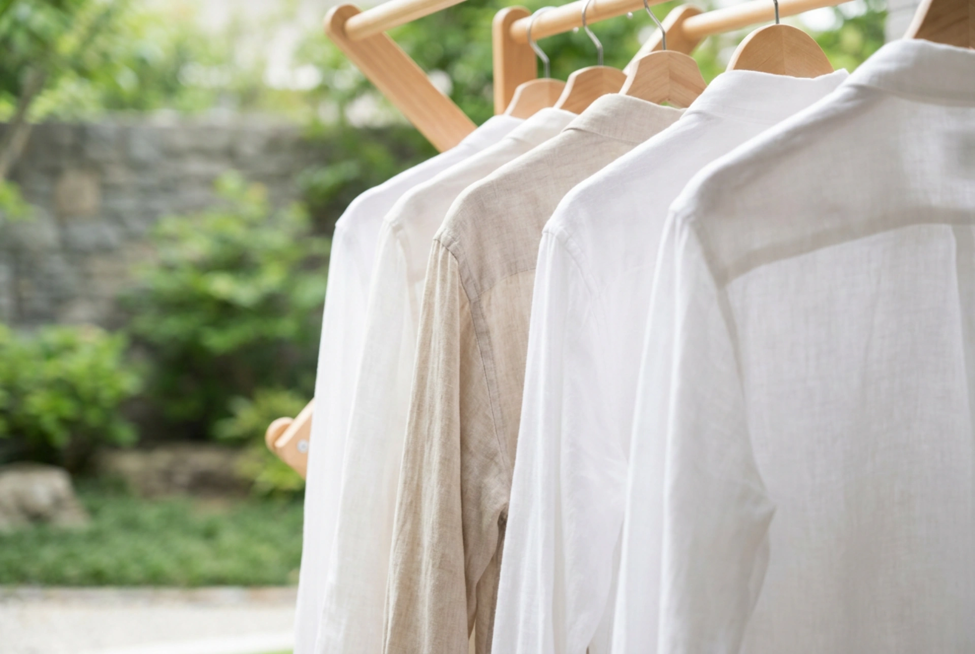Buitenwasdroger en het beschermen van kleding tegen stof